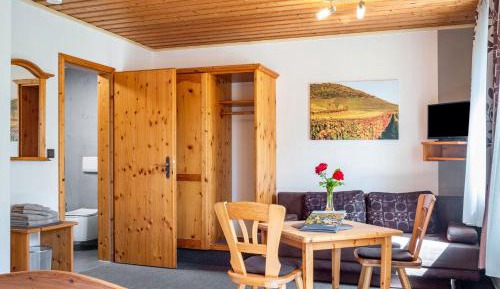 Triple Room with Garden View