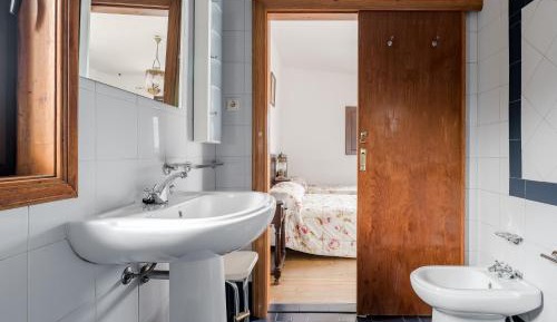 Triple Room with Bath