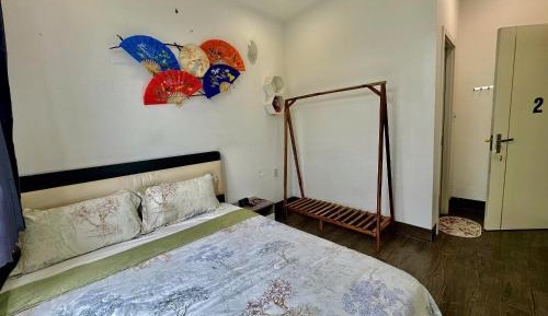 Queen Room