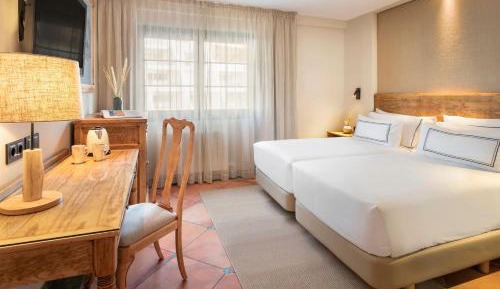 Melia Room