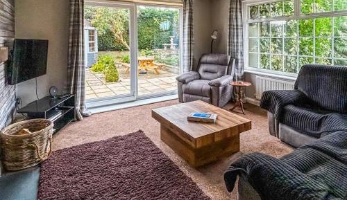 Three-Bedroom Vacation Home 