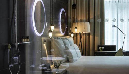 Premium Deluxe Room