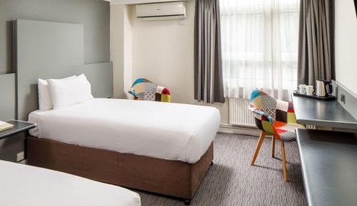 Classic Double Room
