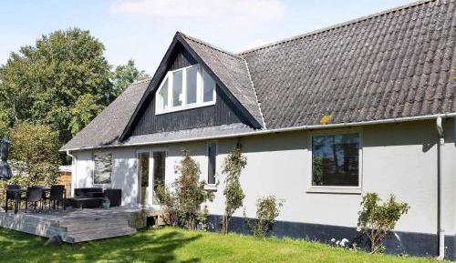 Four-Bedroom Vacation Home