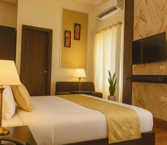 King Room with Balcony