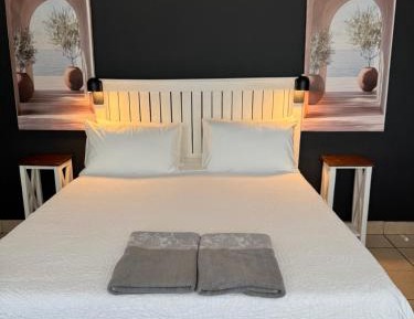 Deluxe Double Room with Bath