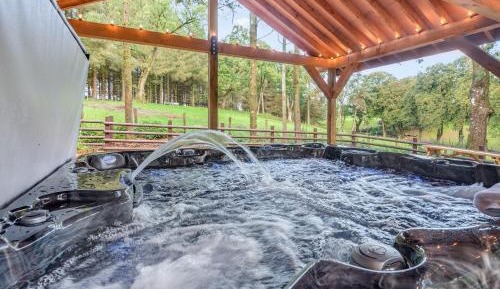 Five-Bedroom Holiday Home