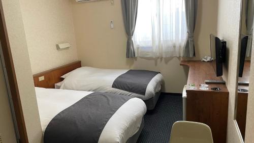 Twin Room with Bathroom - Non Smoking
