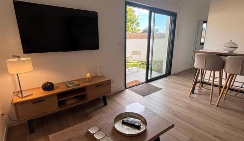 One-Bedroom House