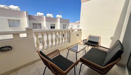 Apartment with Balcony
