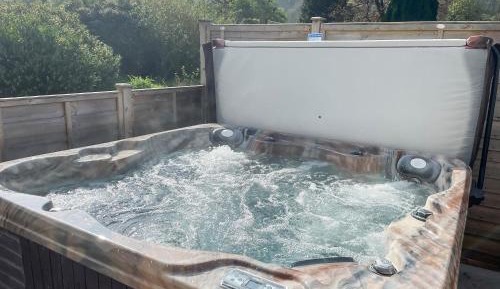 Eight-Bedroom Holiday Home