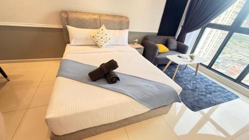 Deluxe Queen Suite