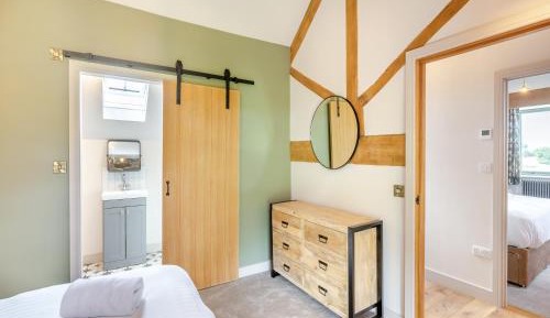 Five-Bedroom Holiday Home