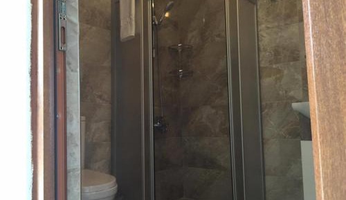 Basic Triple Room