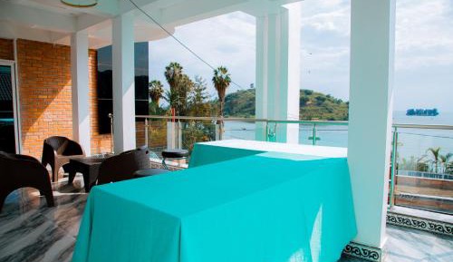 Deluxe Double Room with Two Double Beds