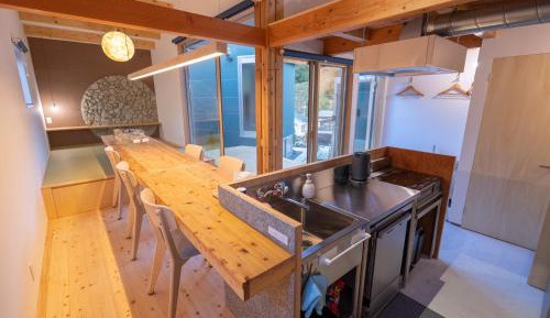 Suite with Mountain View