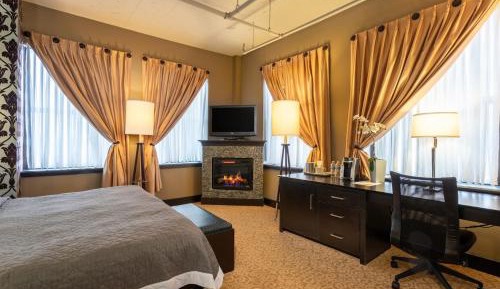 King Room - Accessible/Non-Smoking