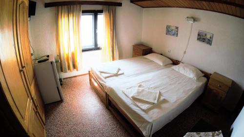 Double or Twin Room with Private Bathroom