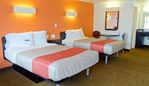 Quadruple Room - Non-Smoking