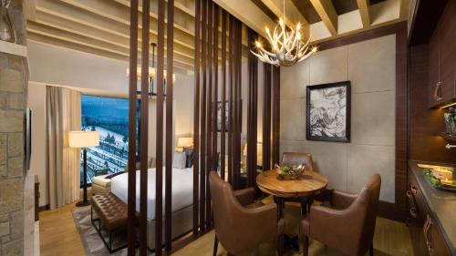 Aspen Ski Chalet - Access to Snow Park in Ski Dubai for 2, Private Butler, Lounge Access including Afternoon Tea, Evening Cocktail Hours, Soft Refreshments & Canapes