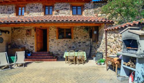 Cottage (4 Adults)