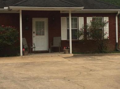 Presidential George Jones Fan Room