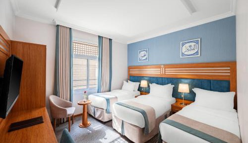 Standard Room - 3 Single Beds