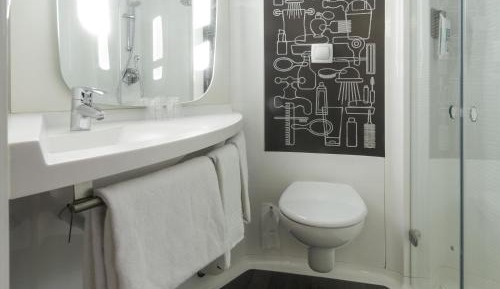 Twin Sweet Room by Ibis