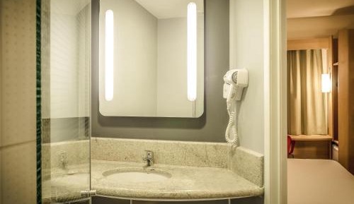 Standard Apartment with One Double Bed