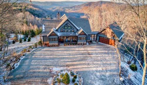 Four-Bedroom Vacation Home