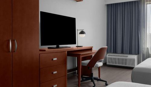 Queen Studio with Sofa Bed