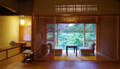 Premium Traditional Room (#19 or #21 or #29)