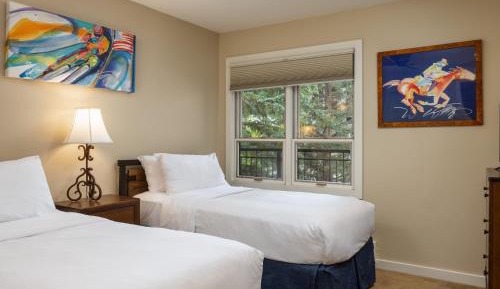Four-Bedroom Platinum Apartment