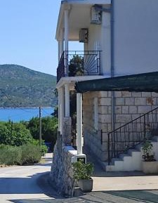 Apartment (2+1)