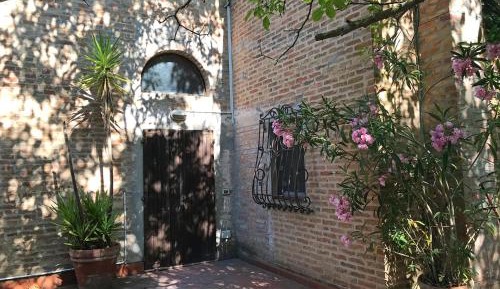 One-Bedroom Apartment with Terrace