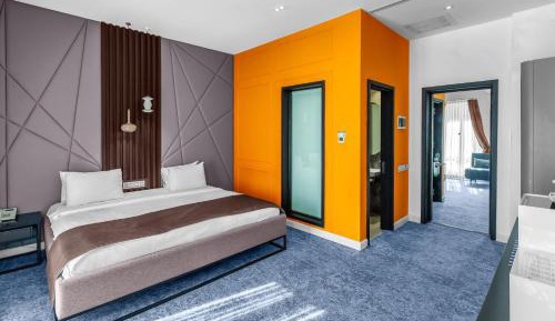 Standard King Room