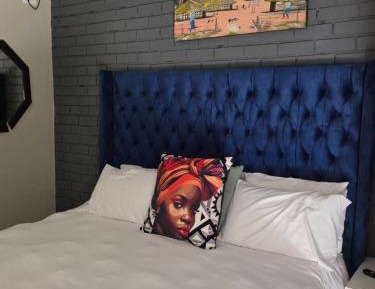 Superior Deluxe Double or Twin Room 