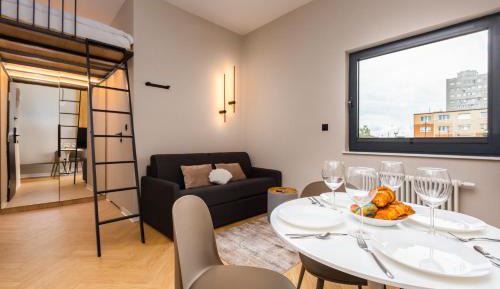 Deluxe Apartment