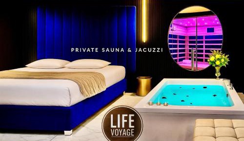 Suite Deluxe - Private Sauna & Whirpool Bath