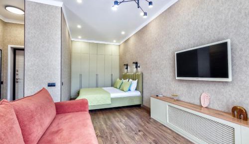 One-Bedroom Apartment with Balcony