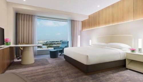 Deluxe King Room - West Tower