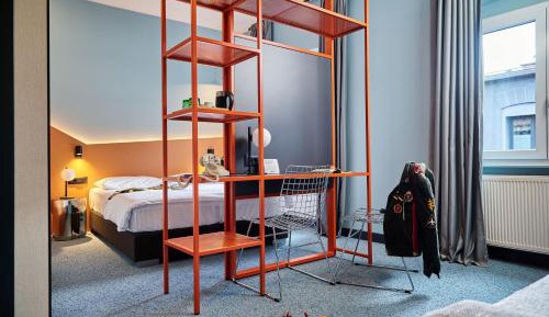 Large Double Room