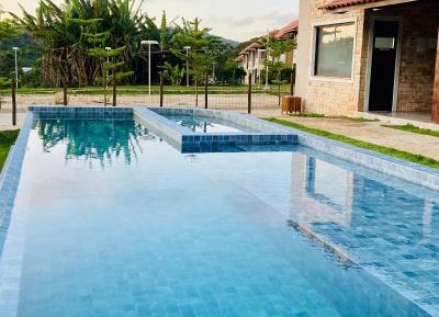 Three-Bedroom Apartment with Lake View