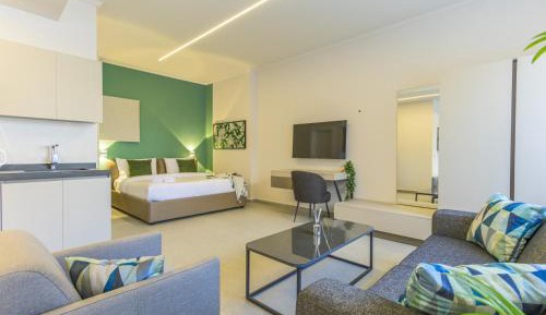 Deluxe Double Studio