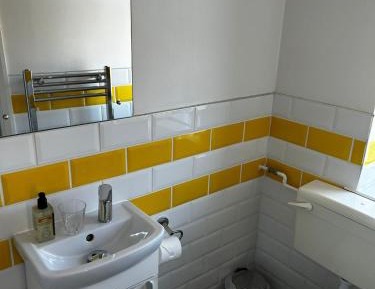 Standard Single Room with Shower