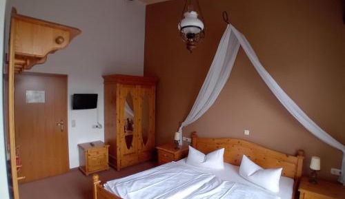 Double Room with Shower