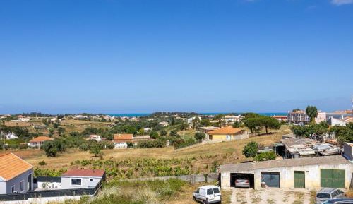 Three-Bedroom Apartment with Ocean View