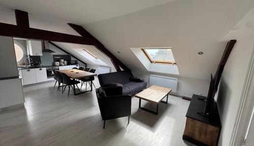 Three-Bedroom Deluxe Apartment