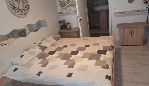 Single Room with Shower