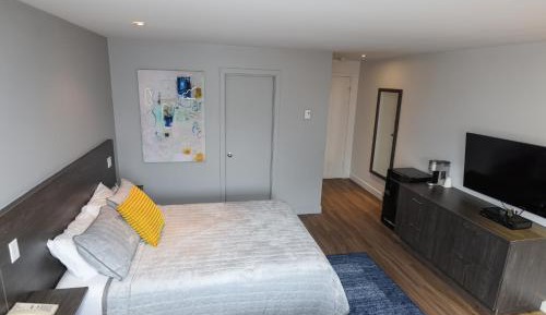 Standard Queen Room with Two Queen Beds